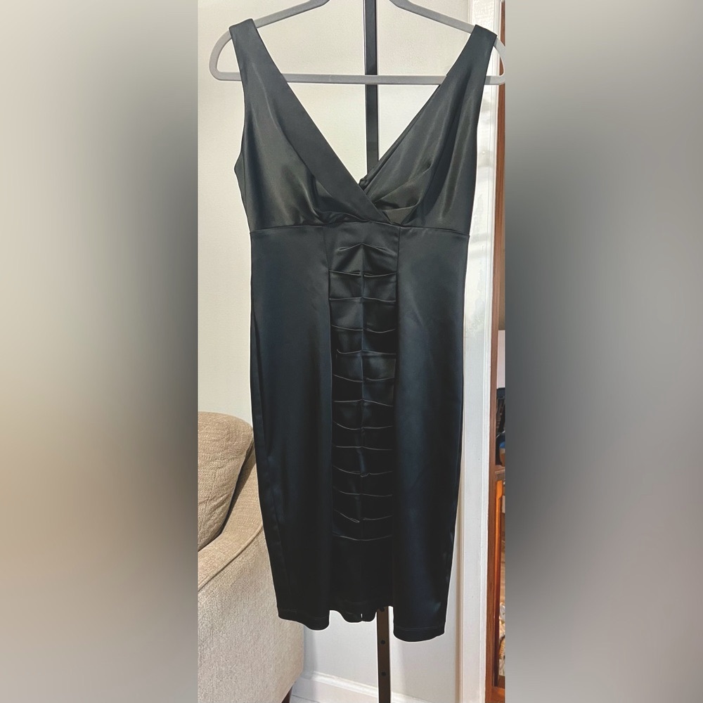 Calvin Klein Little Black Dress‎ NWT size 4